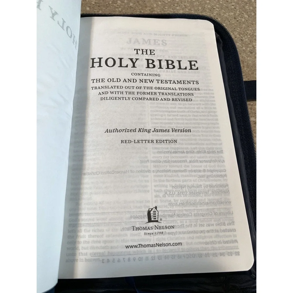 The Holy Bible King James Version Red Letter Edition - Blue Faux Leather  W/Case